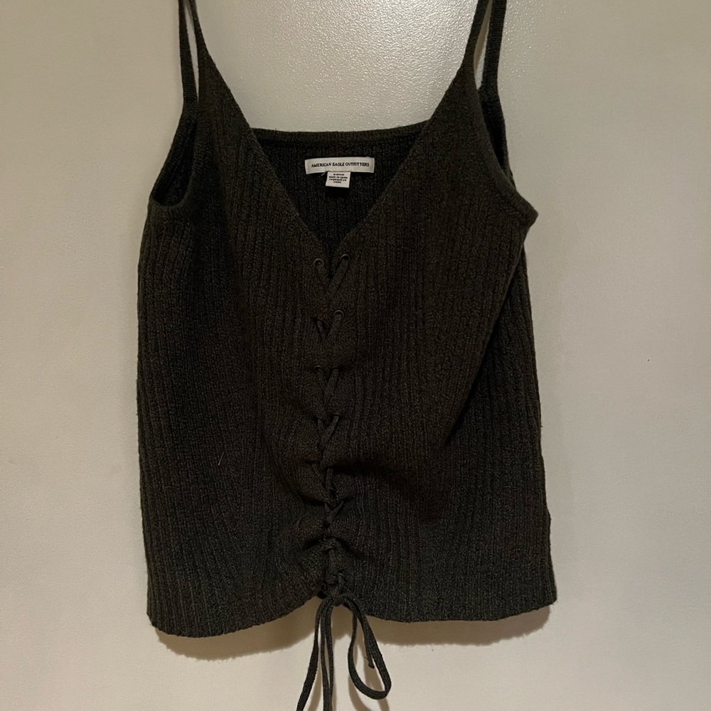 Never worn American Eagle Outfiters size small